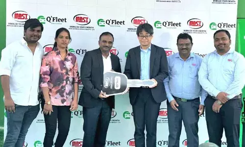 आदर्श मोटर्स ने Q Fleet को 51 नई कारें वितरित कीं आदर्श मोटर्स ने Q Fleet को 51 नई कारें वितरित कीं