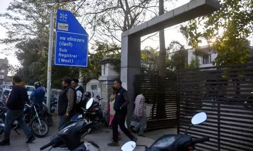 Punjab: खरीदार संपत्ति पंजीकरण विलेख प्राप्त करने में विफल रहे, तहसीलदार से स्पष्टीकरण मांगा गया