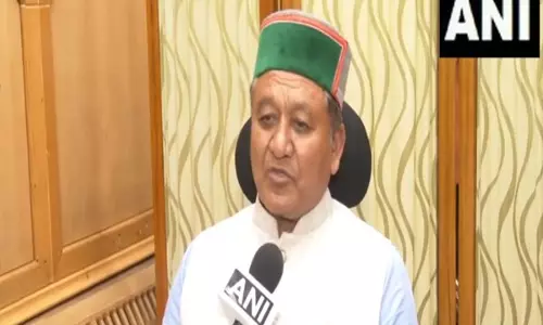 हिमाचल प्रदेश में Congress नेताओं ने महात्मा गांधी की पुण्यतिथि पर उन्हें श्रद्धांजलि दी