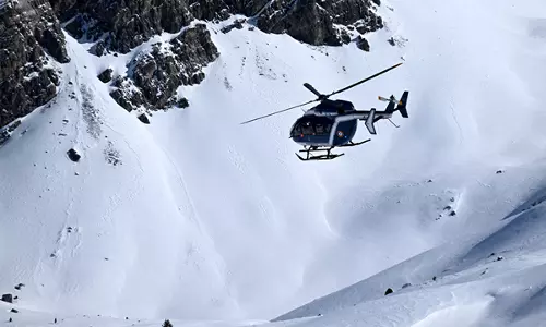 French Alps में ऑफ-पिस्ट मार्गों पर हिमस्खलन में पांच स्कीयर की मौत