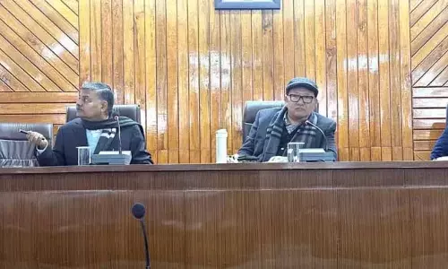 Nagaland : राज्य के विकास के लिए अच्छी सड़क संपर्कता महत्वपूर्ण टीआर जेलियांग Nagaland : राज्य के विकास के लिए अच्छी सड़क संपर्कता महत्वपूर्ण टीआर जेलियांग