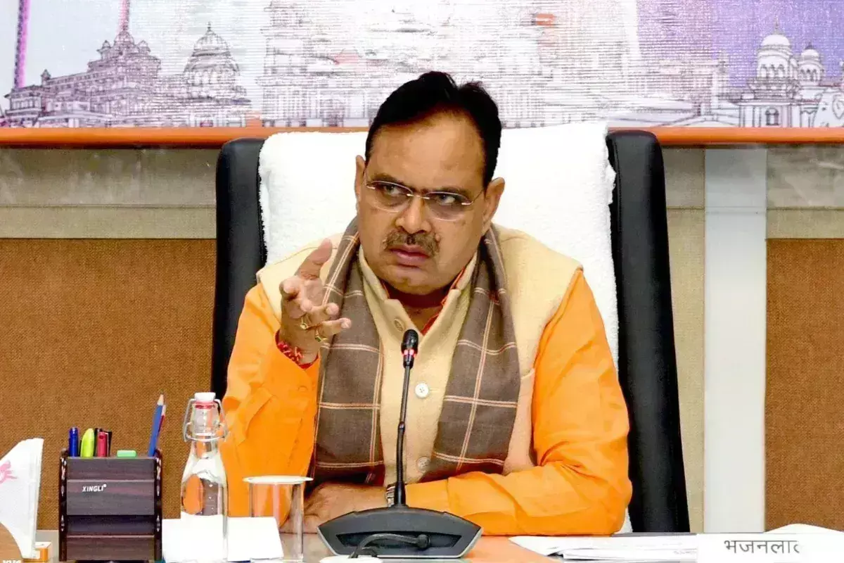 Jaipur: प्रदेश के 20 जिलों में 5888 गांव अभावग्रस्त घोषित Jaipur: प्रदेश के 20 जिलों में 5888 गांव अभावग्रस्त घोषित