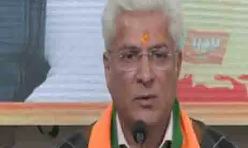 BJP के कैलाश गहलोत ने बिजवासन सीट से आप उम्मीदवार की आलोचना की BJP के कैलाश गहलोत ने बिजवासन सीट से आप उम्मीदवार की आलोचना की