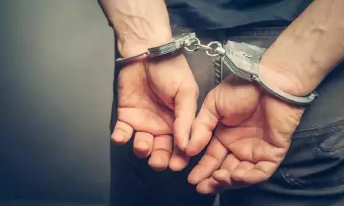 Assam के आबकारी सचिव को आय से अधिक संपत्ति के मामले में भ्रष्टाचार के आरोप