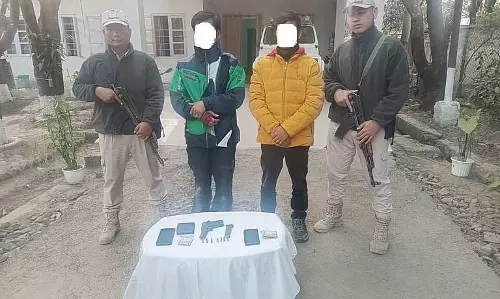 Manipur पुलिस ने जबरन वसूली में शामिल दो आरपीएफ/पीएलए कार्यकर्ताओं को गिरफ्तार