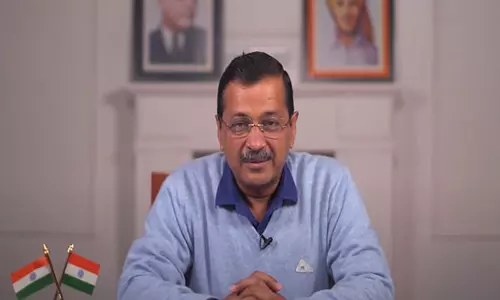 Kejriwal ने कांग्रेस पर भाजपा के साथ मिलकर काम करने का आरोप लगाया Kejriwal ने कांग्रेस पर भाजपा के साथ मिलकर काम करने का आरोप लगाया