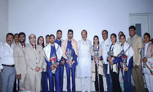 महाराष्ट्र सरकार ने Kho Kho World Cup विजेताओं को सम्मानित किया, खिलाड़ियों को 2.25 करोड़ रुपये का पुरस्कार दिया