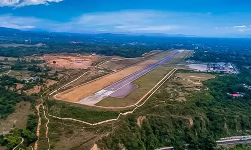 Kangra पर्यटन उद्योग ने केंद्रीय बजट से पहले बेहतर कनेक्टिविटी की मांग की
