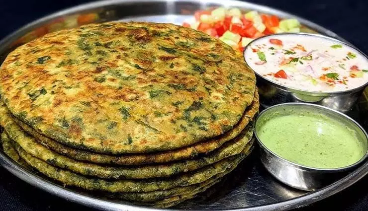 Recipe: सर्दियों के लिए लाजवाब हैं बथुआ आलू पराठे, स्वाद भी लाजवाब और सेहत का भी रखते हैं ख्याल