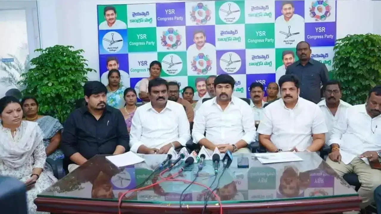 YSRCP नेता ने ‘सुपर 6’ योजनाओं के कार्यान्वयन में देरी की आलोचना की