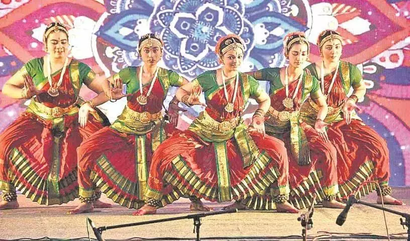 Hyderabad: सांस्कृतिक गतिविधियों और शैक्षणिक प्रतियोगिताओं का मिश्रण