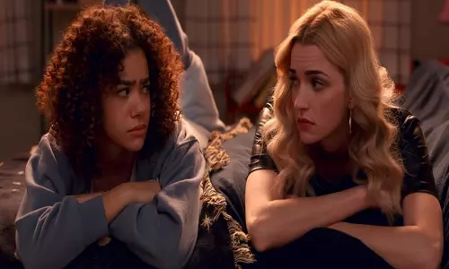 गिन्नी एंड जॉर्जिया Season 3 इस तारीख को वापस आएगा