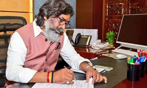 जमशेदपुर में एक्यूआई की खराब स्थिति पर सीएम हेमंत ने लिया संज्ञान, उपायुक्त को कार्रवाई का निर्देश जमशेदपुर में एक्यूआई की खराब स्थिति पर सीएम हेमंत ने लिया संज्ञान, उपायुक्त को कार्रवाई का निर्देश