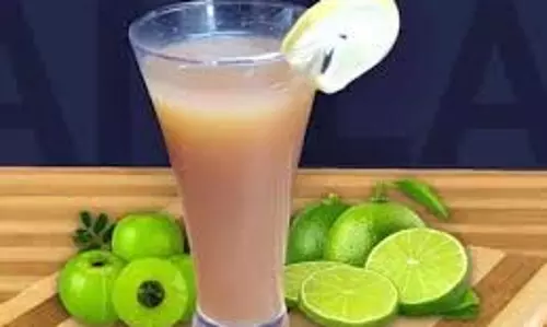 Health: आंवला और नींबू को काटकर बोतल में डालें, दिनभर पिएं - 4 हफ्ते  में दिखेंगे ये कमाल के फायदे