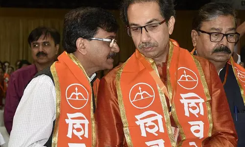 BIG BREAKING: फिर साथ आएंगे बीजेपी और उद्धव ठाकरे? सांसद संजय राउत का इशारा समझिए BIG BREAKING: फिर साथ आएंगे बीजेपी और उद्धव ठाकरे? सांसद संजय राउत का इशारा समझिए