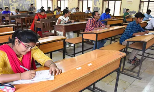 Telangana: बीआईई-निजी कॉलेजों के बीच विवाद से इंटरमीडिएट परीक्षा पर सवालिया निशान