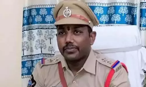 Andhra: तनुकू में सब-इंस्पेक्टर ने आत्महत्या कर ली