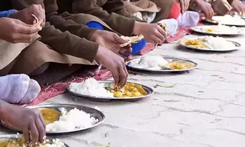स्कूल दोपहर भोजन योजना: खाना पकाने की लागत संशोधित स्कूल दोपहर भोजन योजना: खाना पकाने की लागत संशोधित