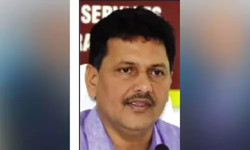 राज्य में पहली बार स्वतंत्र स्वास्थ्य नीति की घोषणा स्वास्थ्य मंत्री प्रकाश आबिटकर ने की