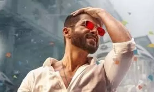 Deva : शाहिद कपूर का वायलेंट लुक देख फैंस हुए फिदा