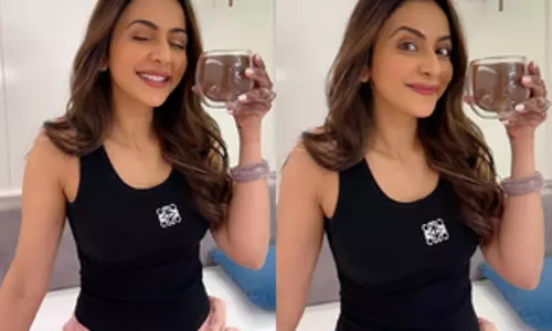 Rakul Preet Singh ने हॉट चॉकलेट डे मनाने के लिए कैलोरी से परहेज किया