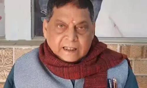 JDU के नीरज कुमार ने लालू को दरकिनार करने के लिए तेजस्वी की आलोचना की JDU के नीरज कुमार ने लालू को दरकिनार करने के लिए तेजस्वी की आलोचना की
