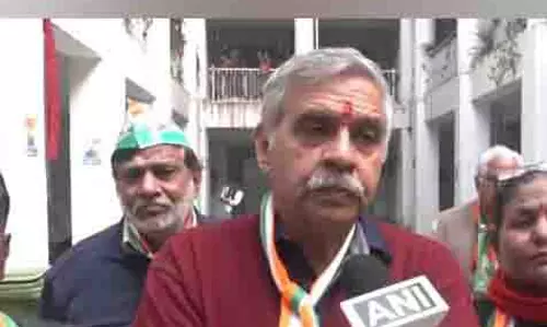 कांग्रेस के संदीप दीक्षित ने केजरीवाल की IIT जड़ों पर कटाक्ष किया कांग्रेस के संदीप दीक्षित ने केजरीवाल की IIT जड़ों पर कटाक्ष किया