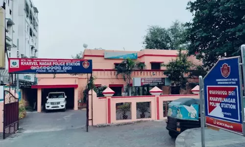 Bhubaneswar: पंजाबी कॉलोनी में मो पिथा आउटलेट के दो कर्मचारी घर के अंदर मृत पाए गए
