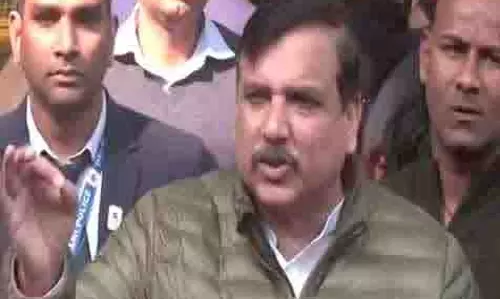 यमुना जल विवाद पर AAP MP: चुनाव आयोग ने कहा है कि वह पूरे मामले की जांच करेगा