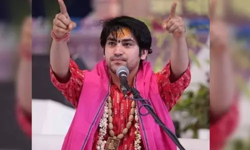 हिंदुत्व की छवि खराब करने के लिए रची गई साजिश, महाकुंभ भगदड़ पर बोले धीरेन्द्र कृष्ण शास्त्री