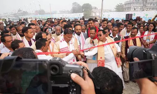 Assam : 77वीं द्विवार्षिक असम साहित्य सभा का पाठशाला में भव्य उद्घाटन Assam : 77वीं द्विवार्षिक असम साहित्य सभा का पाठशाला में भव्य उद्घाटन