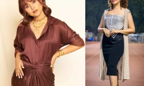 रोज़लिन खान ने Hina Khan पर अपने कैंसर के बारे में जानकारी छिपाने के लिए अपने डॉक्टर को रिश्वत देने का आरोप लगाया रोज़लिन खान ने Hina Khan पर अपने कैंसर के बारे में जानकारी छिपाने के लिए अपने डॉक्टर को रिश्वत देने का आरोप लगाया