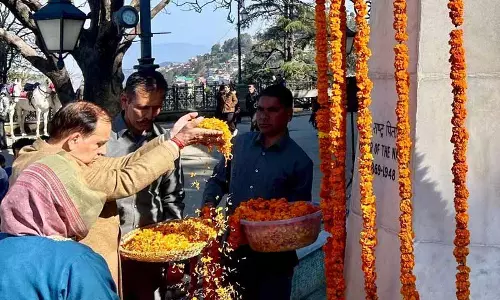 कांग्रेस बापू के दिखाए रास्ते पर चल रही: Pratibha कांग्रेस बापू के दिखाए रास्ते पर चल रही: Pratibha