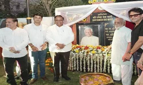 आशीष शेलार, वर्सोवा में मराठी चित्रपट कट्टा का उद्घाटन आशीष शेलार, वर्सोवा में मराठी चित्रपट कट्टा का उद्घाटन