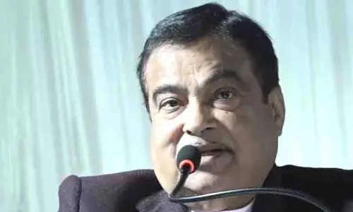 Nitin Gadkari ने शालीमार बाग विधानसभा क्षेत्र में जनसभा को किया संबोधित