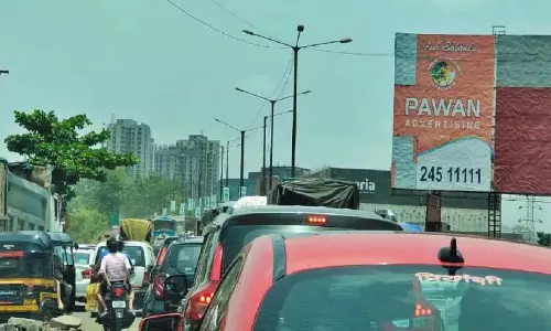 शिल्पाटा रूट पर फंसने की आदत: यात्रियों की चिंताजनक प्रतिक्रियाएं शिल्पाटा रूट पर फंसने की आदत: यात्रियों की चिंताजनक प्रतिक्रियाएं