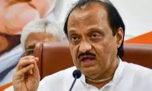 Ajit Pawar ने भीड़भाड़ और अवैध बांग्लादेशी प्रवासियों पर चिंता जताई