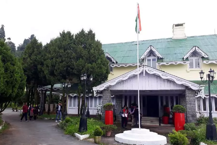 अधिकारी ने कहा- आगामी बजट सत्र के कारण बंगाल-GTA वार्ता स्थगित अधिकारी ने कहा- आगामी बजट सत्र के कारण बंगाल-GTA वार्ता स्थगित