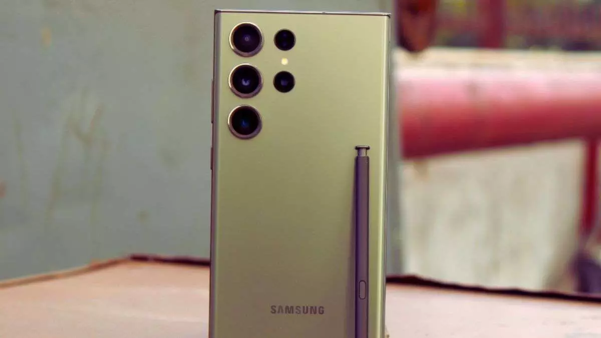 Samsung Galaxy S23 पर धांसू डील देख भूल जाएंगे Galaxy S25 सीरीज Samsung Galaxy S23 पर धांसू डील देख भूल जाएंगे Galaxy S25 सीरीज