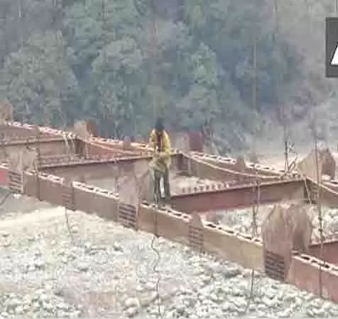 Rajouri में नौशेरा को सेरी ब्लॉक से जोड़ने वाले मोटर योग्य पुल का काम शुरू Rajouri में नौशेरा को सेरी ब्लॉक से जोड़ने वाले मोटर योग्य पुल का काम शुरू