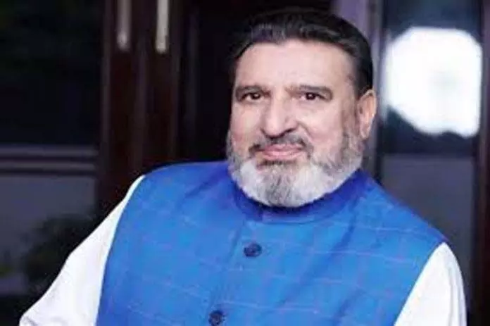 Altaf Bukhari ने बेरोजगार युवाओं के लिए मासिक भत्ते की मांग की