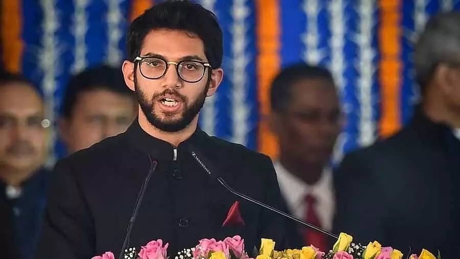 केंद्रीय बजट में महाराष्ट्र का उल्लेख न होना सरासर अपमान: Aditya Thackeray