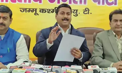 भाजपा ने सीएम उमर अब्दुल्ला से सार्वजनिक माफी की मांग की