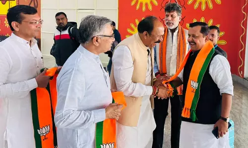 रायपुर पहुंचे नितिन नबीन रायपुर पहुंचे नितिन नबीन