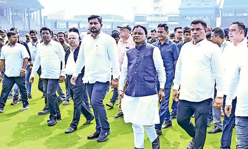 Odisha CM : क्रिकेट एसोसिएशन के प्रतिनिधियों के साथ मुलाकात की