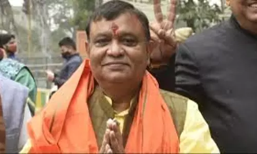 Ghaziabad: सांसद अतुल गर्ग कर रहे हैं लोकसभा क्षेत्र में नागरिकों को उड़ान सेवा देने का प्रयास