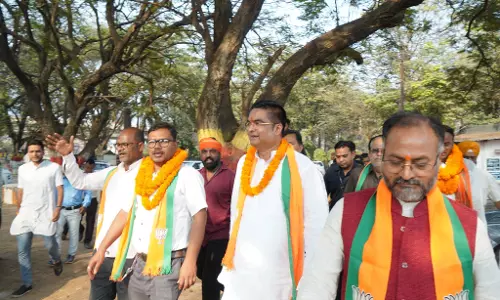 बीजेपी में शामिल हुए कांग्रेस का पार्षद प्रत्याशी