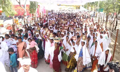 Telangana: लोकप्रिय आदिवासी उत्सव नागोबा जतारा गैर-आदिवासियों के बीच लोकप्रिय हो गया