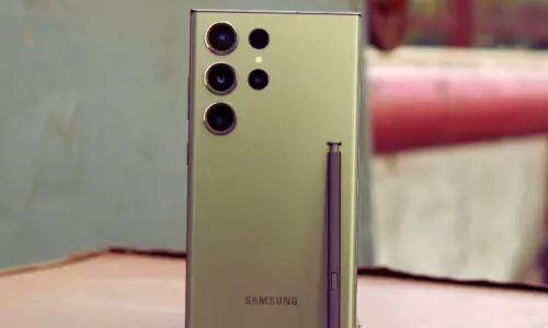 Samsung Galaxy S23 पर धांसू डील देख भूल जाएंगे Galaxy S25 सीरीज Samsung Galaxy S23 पर धांसू डील देख भूल जाएंगे Galaxy S25 सीरीज