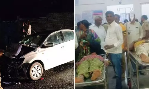 हादसे में तीन की मौत: पावागड़ा में मजदूरों को ले जा रहे 407 वाहन नष्ट, 10 से अधिक घायल